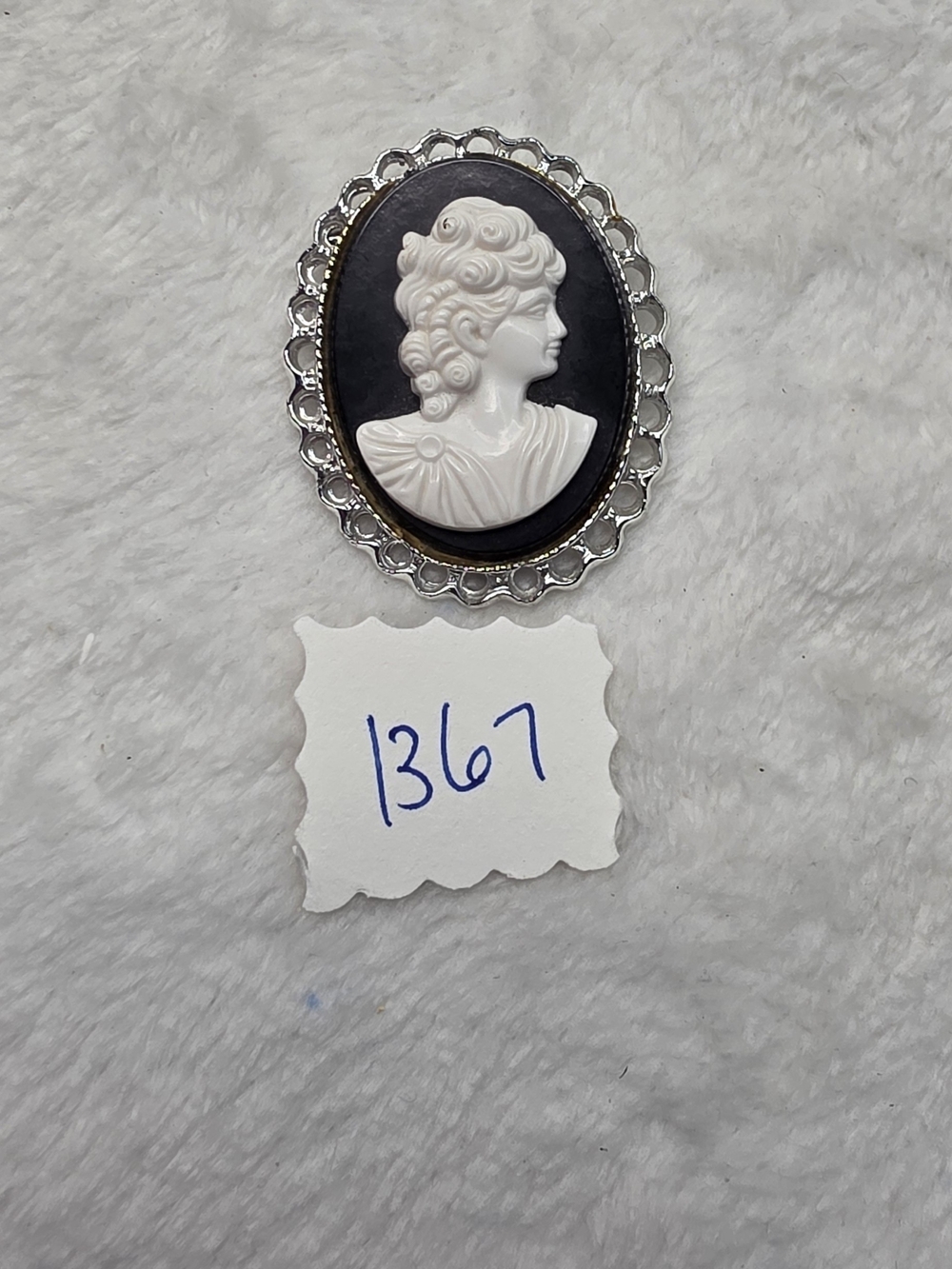 Classic Black and White Cameo Brooch - Women Jewelry
